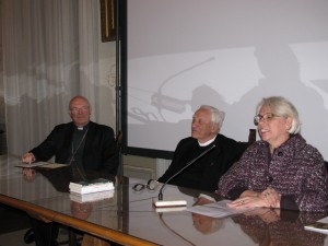 Monsignor Bettazzi e monsignor Giudici ad un convegno a Pavia