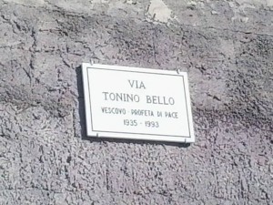 via Tonino Bello targa