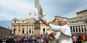Papa-Francesco-colomba-della-Pace