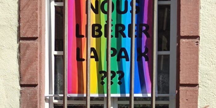 ” Signore, disarmali. E disarmaci”
